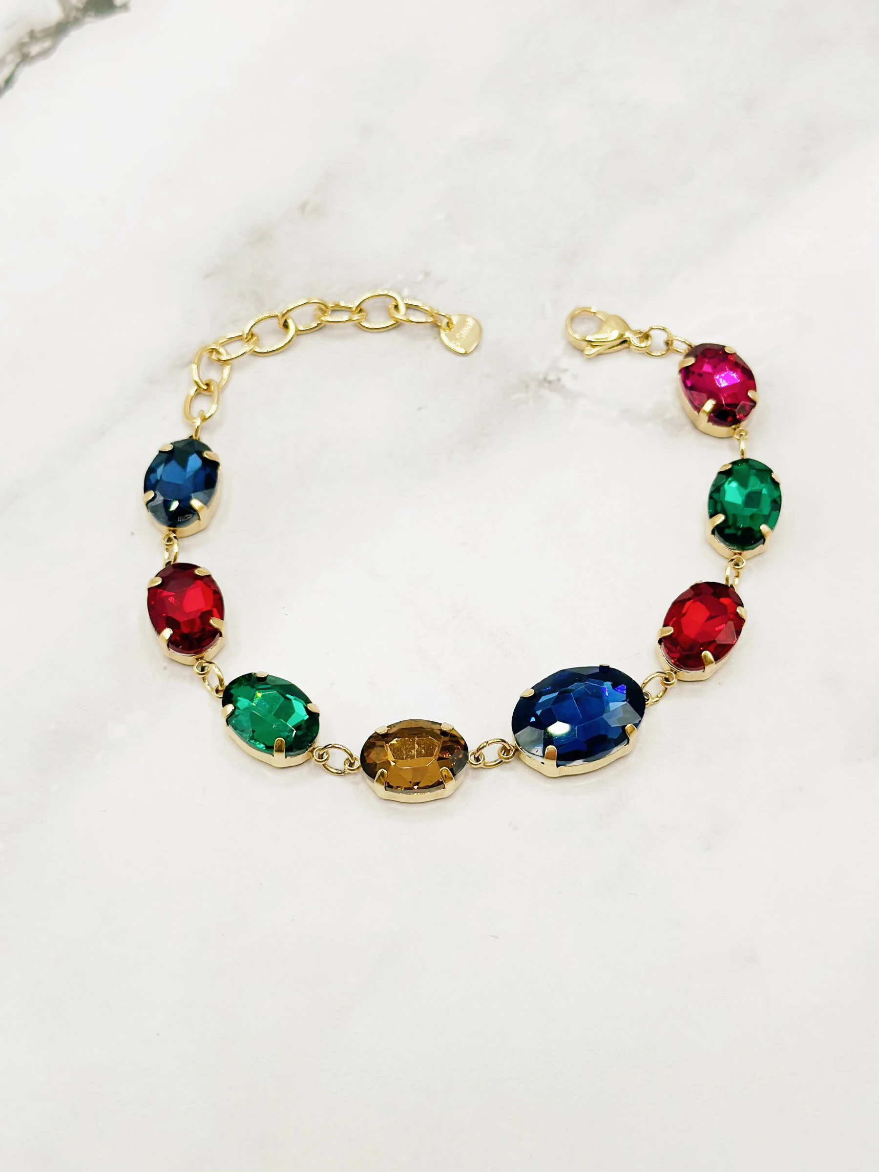 bracelet-en-acier-inoxydable-rivieres-de-pierres_dore